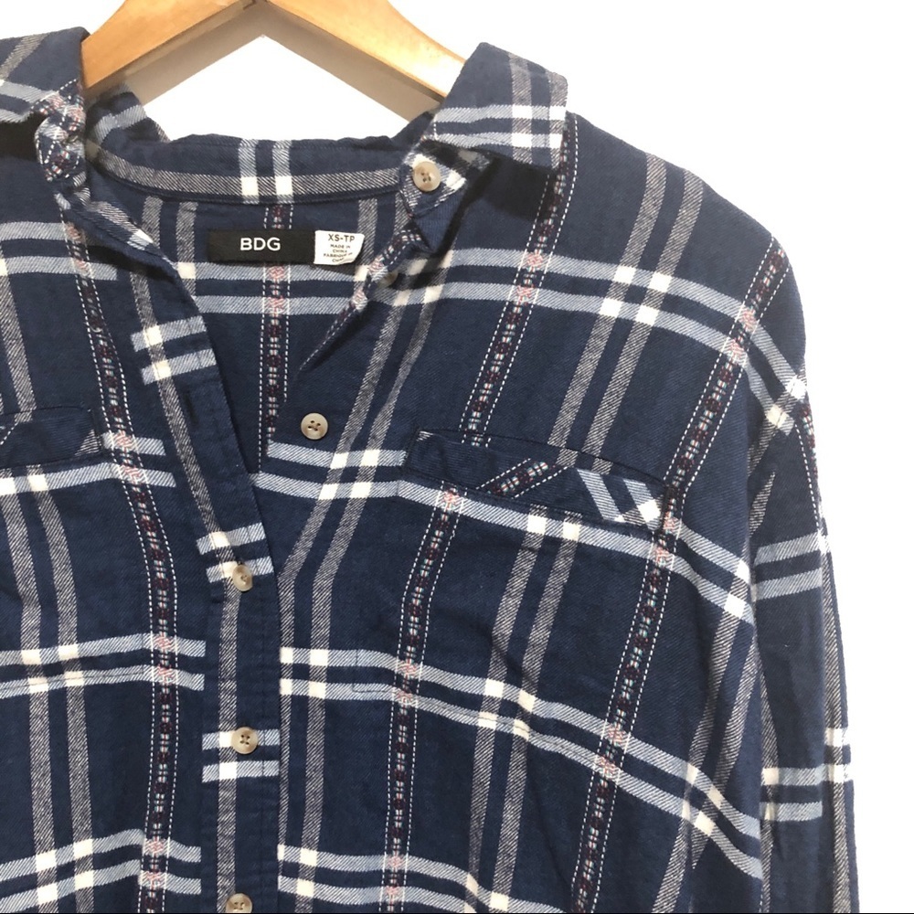 Urban Outfitters BDG Long Sleeve Dark Blue Flannel - Picture 2 of 4